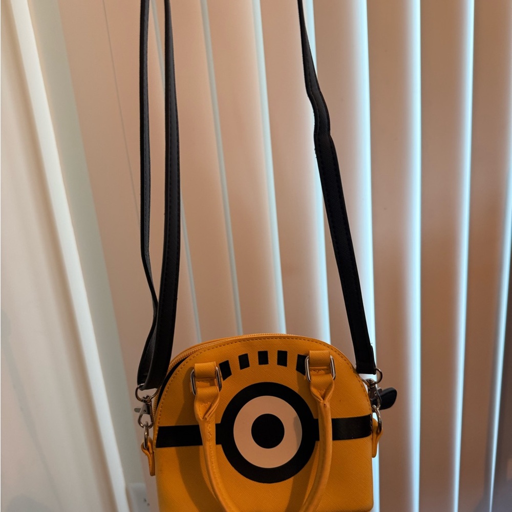 Minion crossbody bag